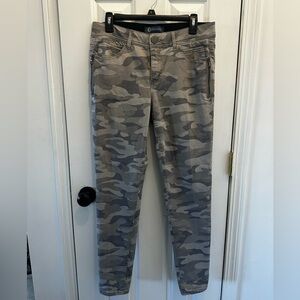 Democracy Gray Camo Skinny Jeans